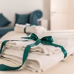Гостевой дом Masseria Santo Stefano Relais&charming House Конверсано