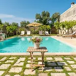 Гостевой дом Masseria Santo Stefano Relais&charming House