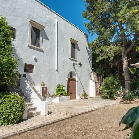게스트하우스 Masseria Santo Stefano Relais&charming House 4*
