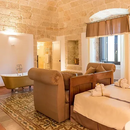 Masseria Santo Stefano Relais&charming House 콘베르사노