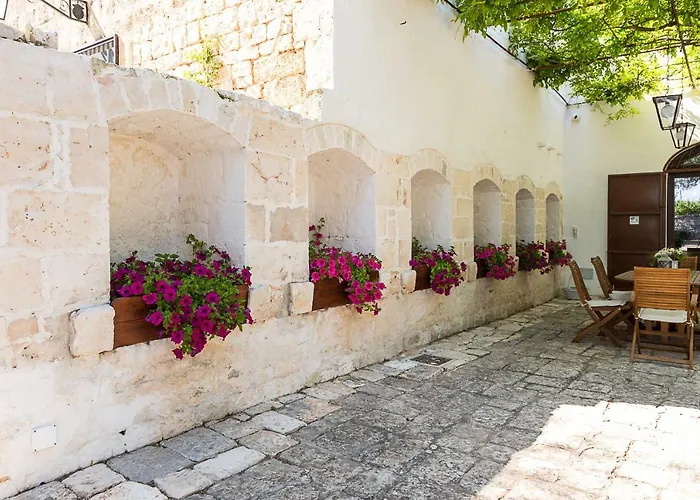 招待所 Masseria Santo Stefano Relais&charming House 孔韦尔萨诺