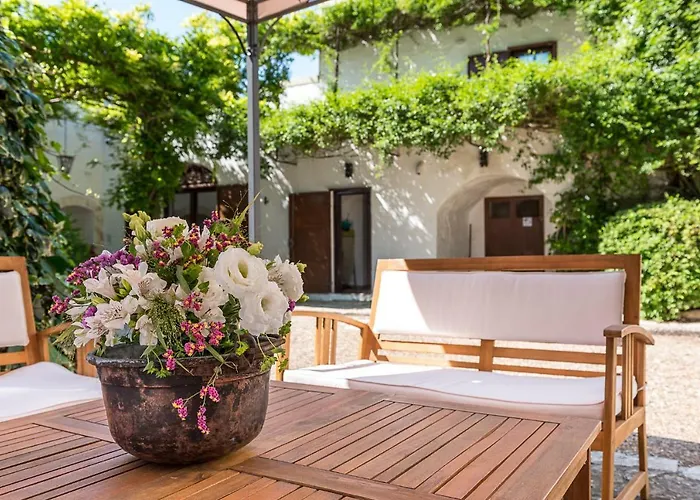 Masseria Santo Stefano Relais&charming House 招待所 4*